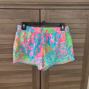 Lilly Pulitzer Luxletic Shorts Size Small